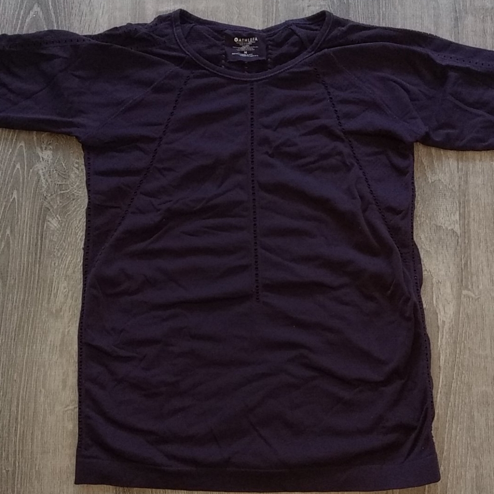 Athleta Foothill workout top